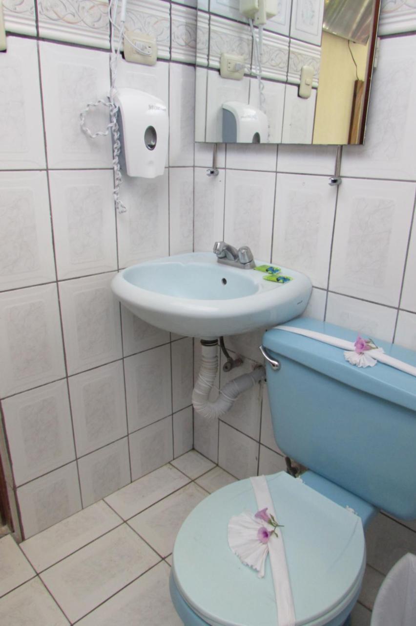 Hotel La Siesta Либерия Екстериор снимка